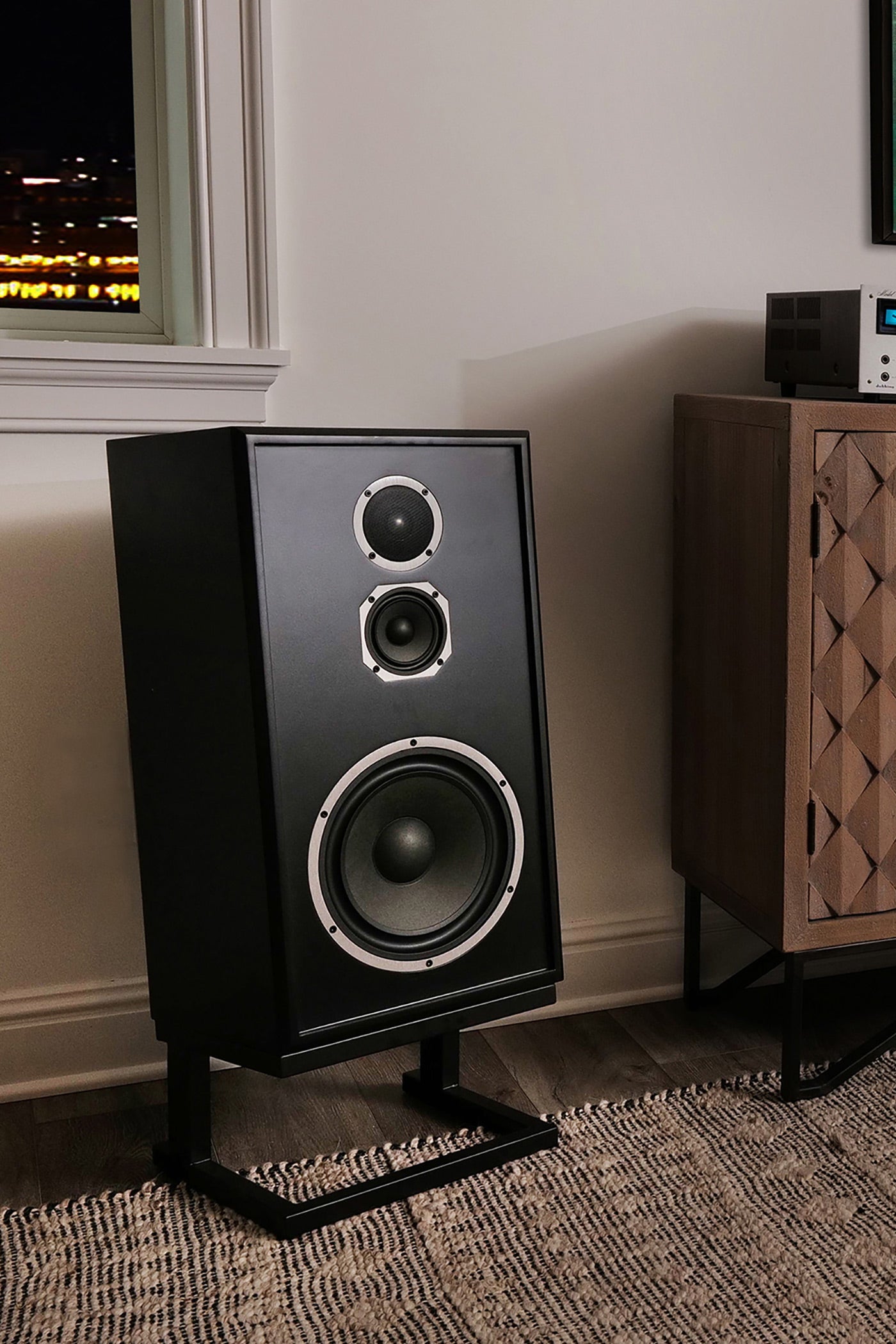 KLH Model Five Floorstanding Speaker with Acoustic Suspension