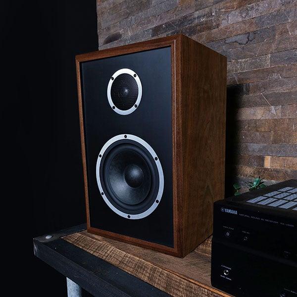 modern bookshelf speaker